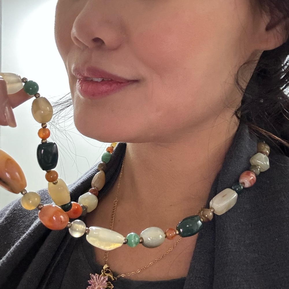 š«Multicolor Beggars Semiprecious Beaded Necklaceš« - Picture 2 of 7